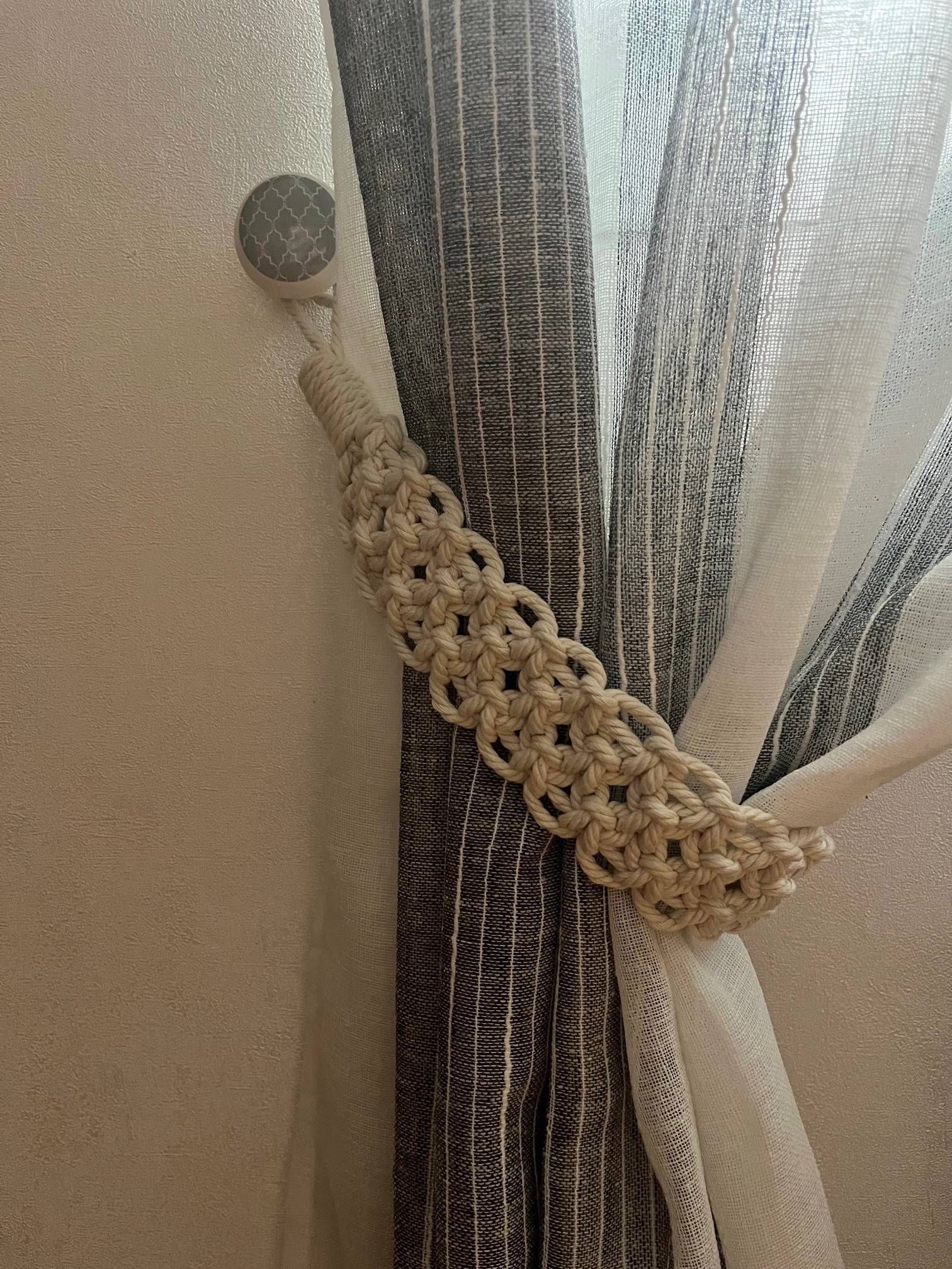 Embrasses à rideaux - 15 €